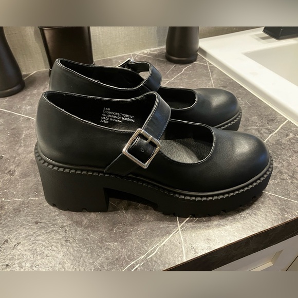 Black Mary Jane clog shoes platform - Picture 1 of 6